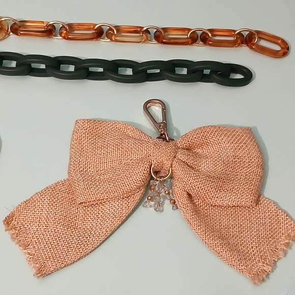 Purse Charm Set - Chain and Bow - Picture 3 of 8